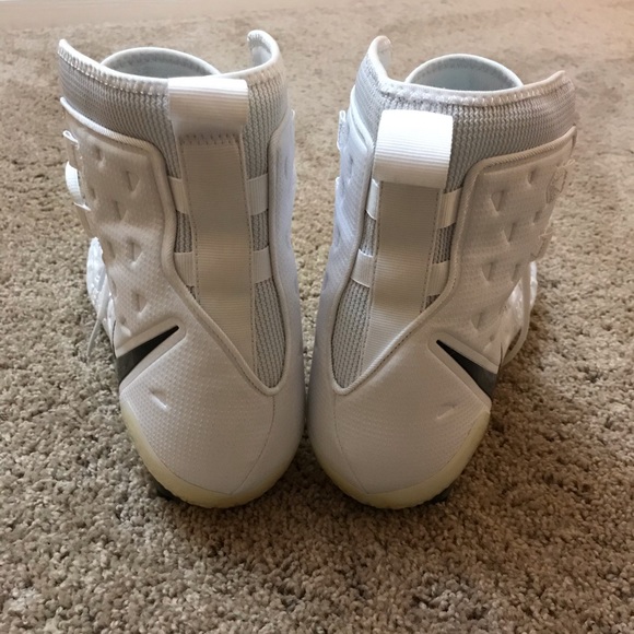 Nike Force Savage Football Cleats. Size 14. - Picture 3 of 5